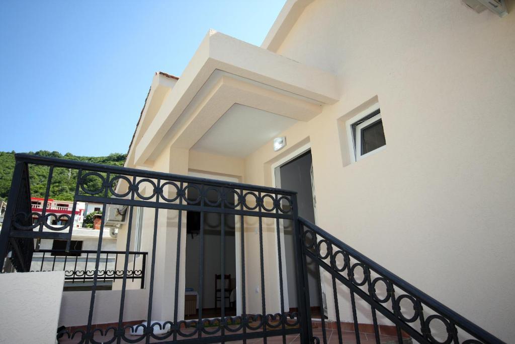 Raicevic Apartment Budva